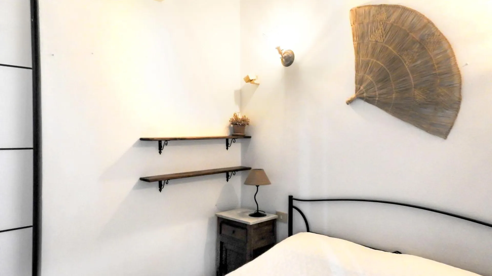Stanze Con Bagno E Terrazza Privati, Spiaggia A 100Mt Su Forti 0*,  Italy