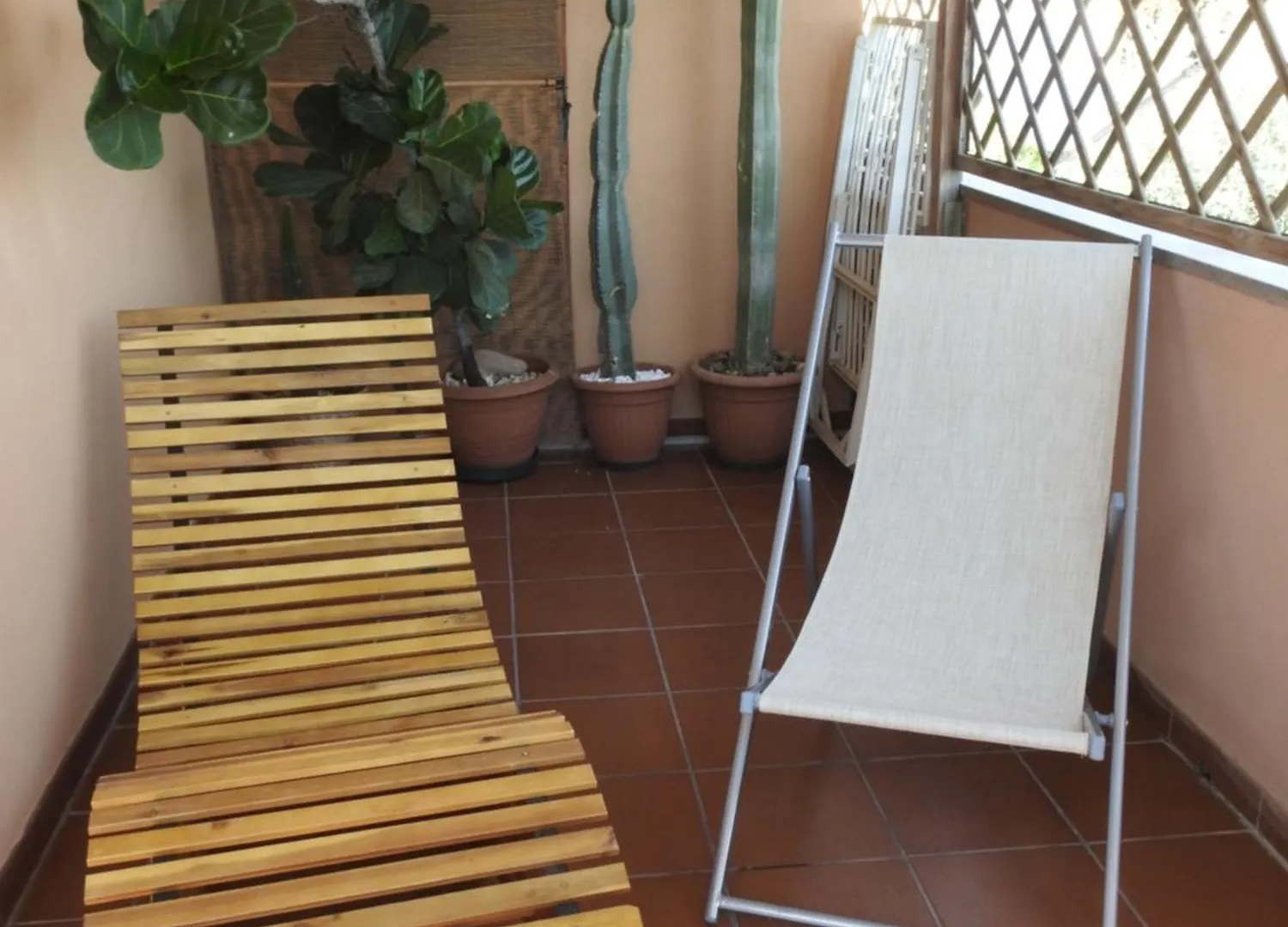 Stanze Con Bagno E Terrazza Privati, Spiaggia A 100Mt Su Forti Italy
