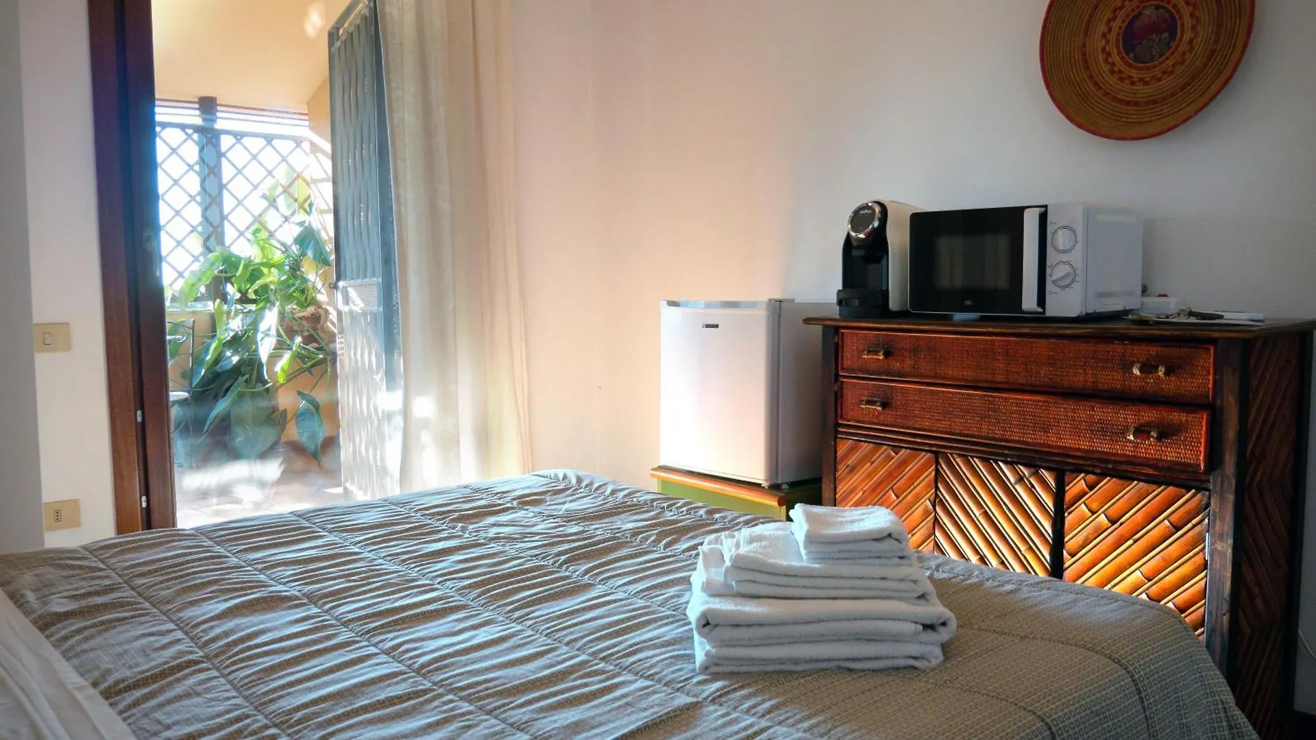 Guest house Stanze Con Bagno E Terrazza Privati, Spiaggia A 100Mt Su Forti